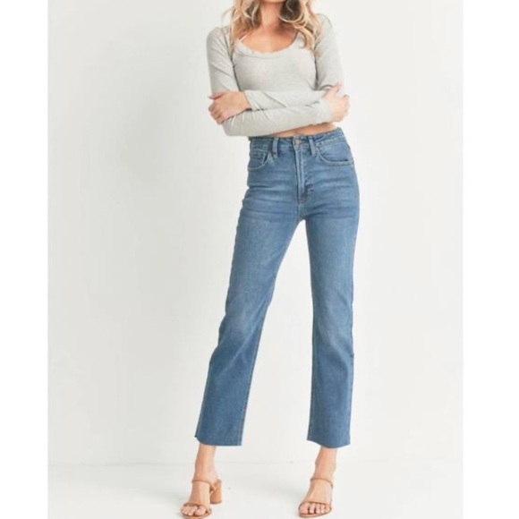 Just USA 14 NWT High Rise Straight Jeans Frayed Hems Women’s Stretch JP092 - Picture 1 of 9